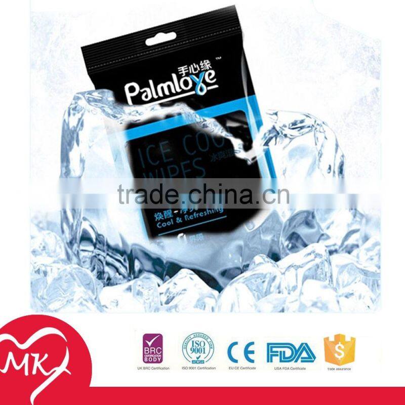 Ice cool and water moisturizing wake up wet skin lightening wipes