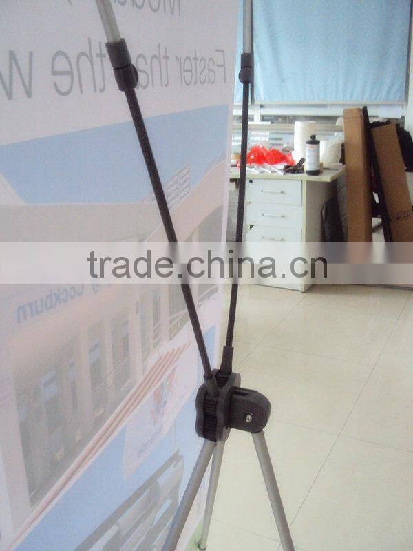 Retractable X Style Banner Stands