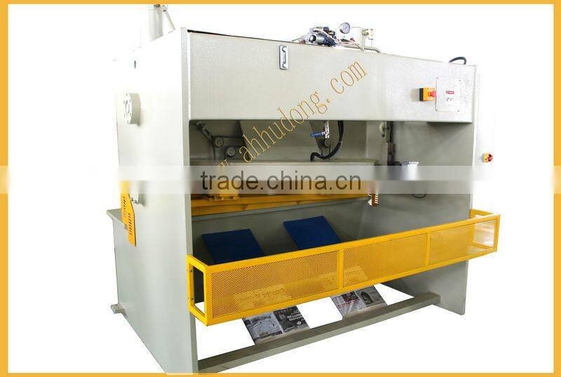 hydraulic CNC guillotine shearing machine (4mm*3200mm)