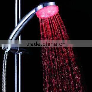 Romantic 3 LED RGB Color LightWater Temperature sensor Detectable Shower Head