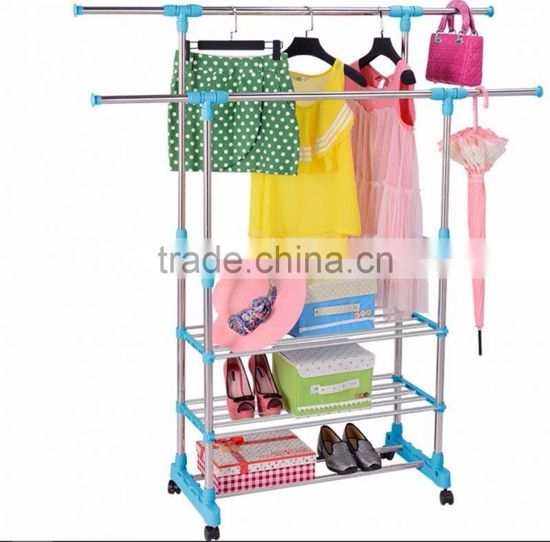Telescoping garment rack with four hangers