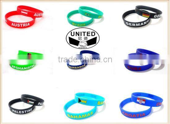 100 + Armband Lot Huge Rubber Bracelet Arm Band Silcone Wrist Band Silly Fun Kid