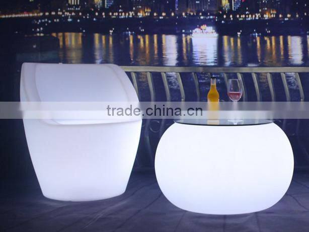 Outdoor and indoor plastic RGB 16 colors changing lighting apple table chair for children