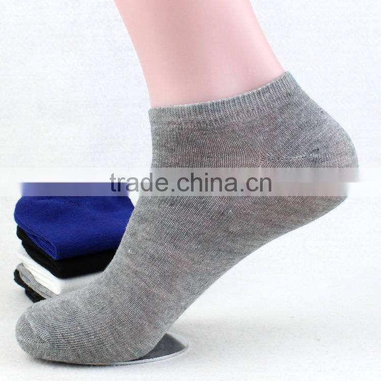 Hot Sale Men's Sports Socks Custom Design Socks Cheap Running Socks