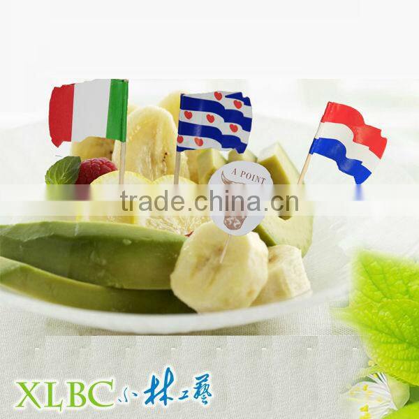 Cheapest party flag picks