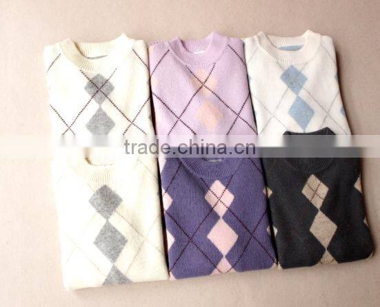 2017 white colour pattern women sweater designs pictures