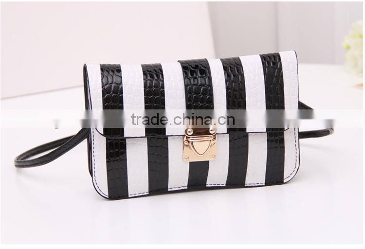 Stylish ladies mini messenger purse bag wallet