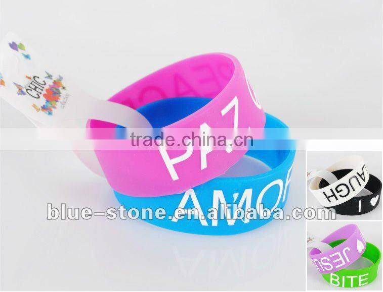 2013 Hot color popular silicon wristbands