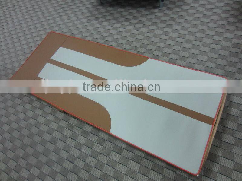 Hammering Massage Bed