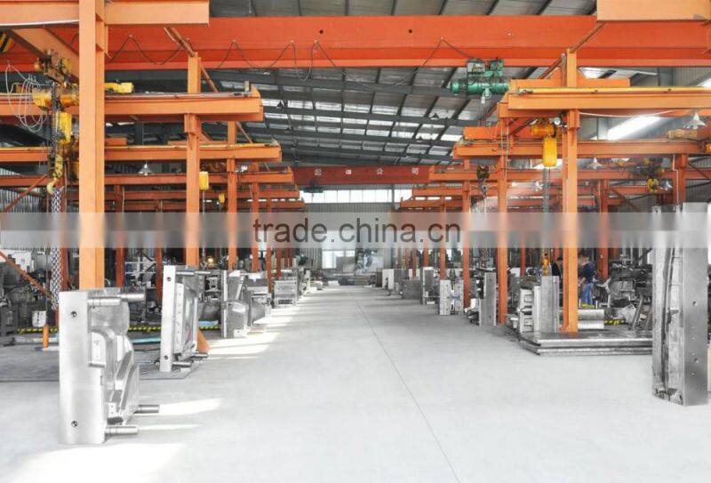 plastic injection moulding mould for plastic vegetable crate mould