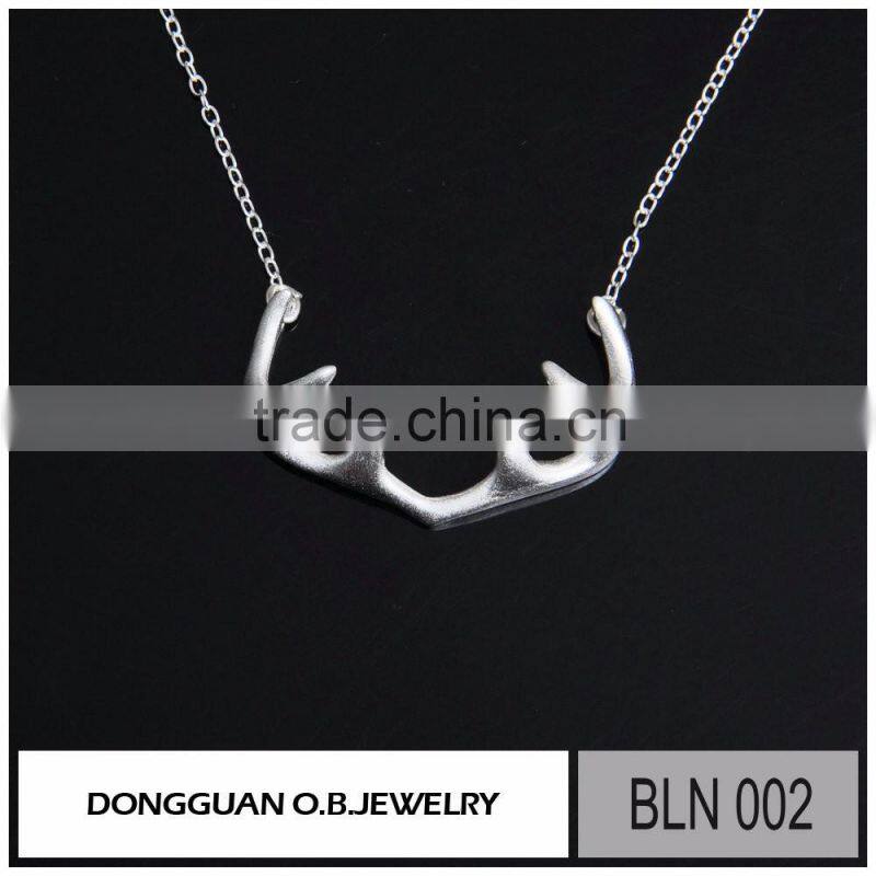 2016 The newest necklace for girls/Fashionable silver pendant necklace