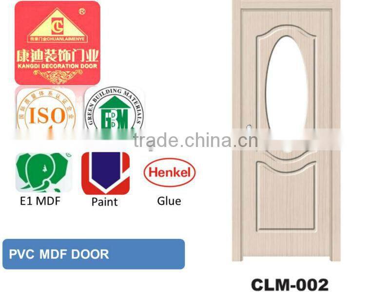 INTERIOR DOOR WITH TRADITIONAL SHAPE