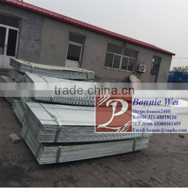 High quality galvanized Ear Drop Pattern plate