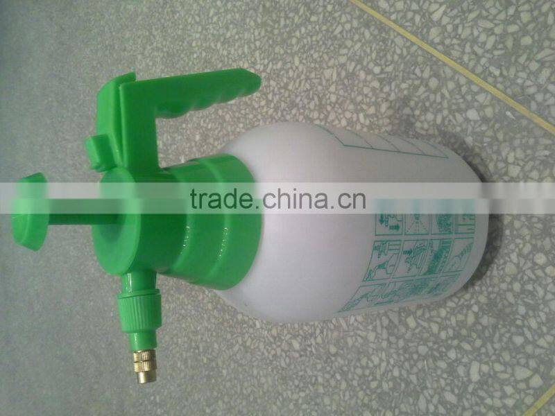 2L White and Green Garden Plastic Trigger Sprayer,Agriculture Bottle Air Pressure Garden Sprayer