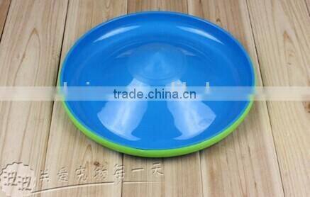 dog training flying disk