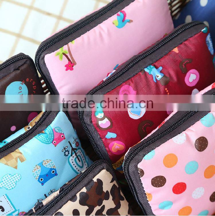 Full color printing 300D Polyester fashion tote bags with square zipper pocket