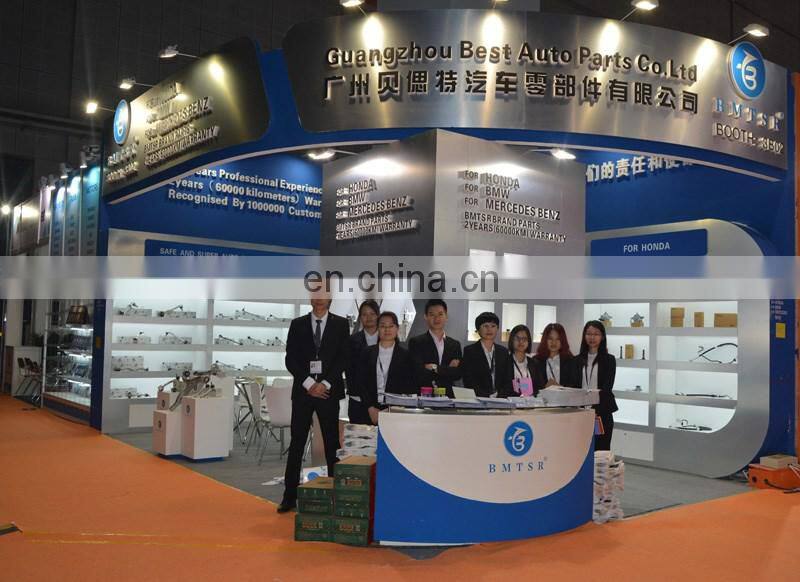 Auto Parts Car Wishbone Track Control Arm for W205 OEM 2053301605 205 330 16 05