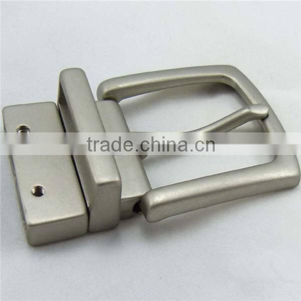 Small lighter metal belt pin buckle