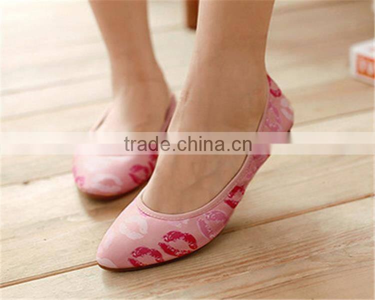 Plastic flat sole running shoes wholesale wide width women shoes made in China XT-DA0951
