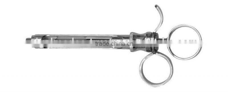 Self aspirating syringes with metric thread /Dental Oral instruments