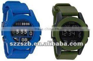 Green Luxury Sport Style Red LED Digital Date Unsex Watch
