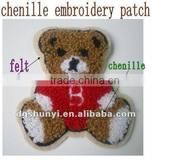 felt heart applique with green grass embroider for wedding decoration