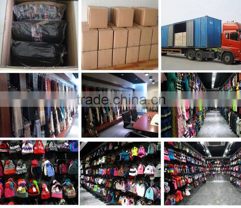 A-838 Holiday Wine Bottle Topper Hat Christmas Hat Bottle Decoration Wine Bottle Cover Top Topper