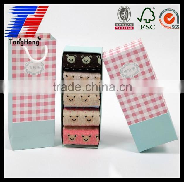 Custom beautiful pink packaging box with cheap price