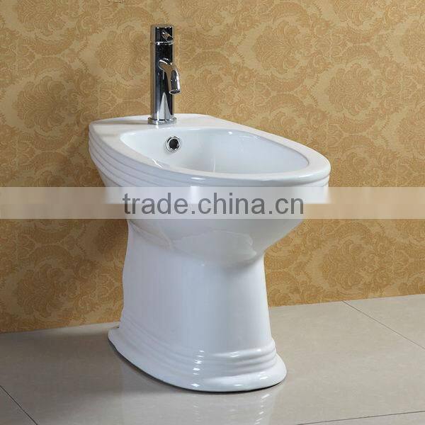 AAA Grade White Glazed Ceramic Bidet