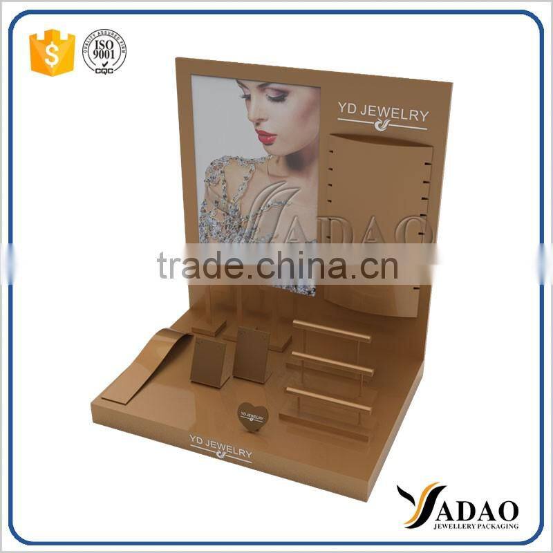 Wholesale China factory of elegant jewellery window showcase custom acrylic jewellery display stand