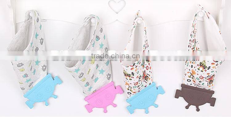 China factory wholesale pure cotton baby bibs with triangle teether