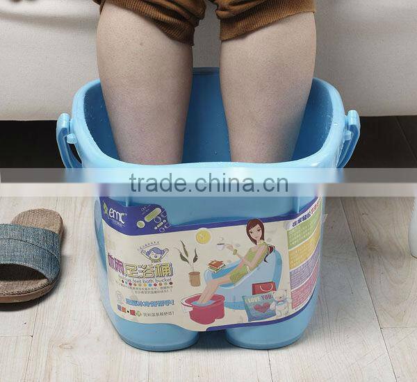 Plastic foot massage bucket