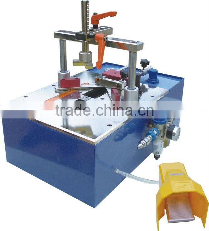 KMJ-0604 high quality wooden photo frame nail angle machine/nailing machine for picture/photo frame