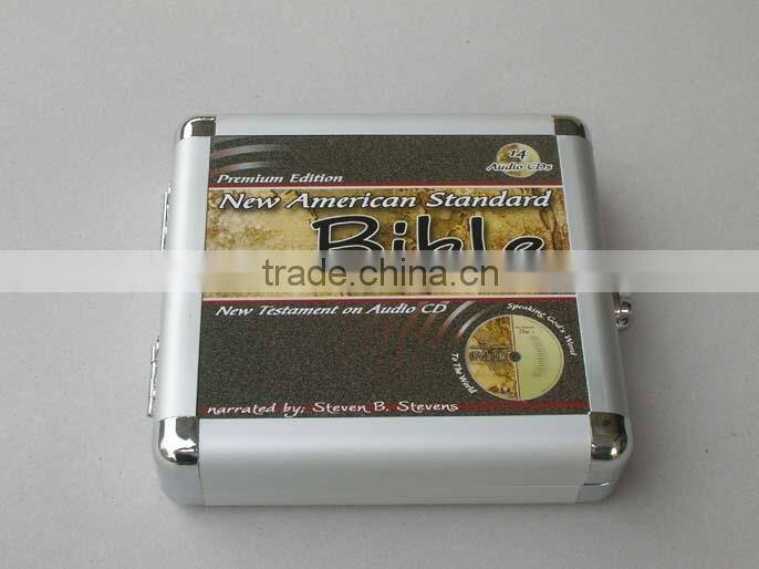 aluminum CD/DVD storage case with metal carry handle