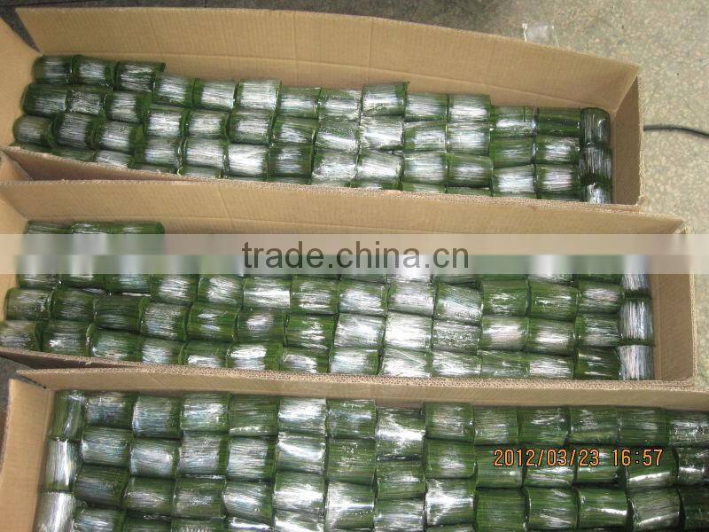 Plastic PVC Forked Pine Needles Used for Making Artifical Christmas Tree (PVC Monofilament)