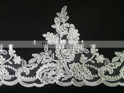 Top quality wedding dress lace design
