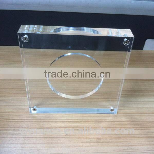 Acrylic Photo Frame AFF-036