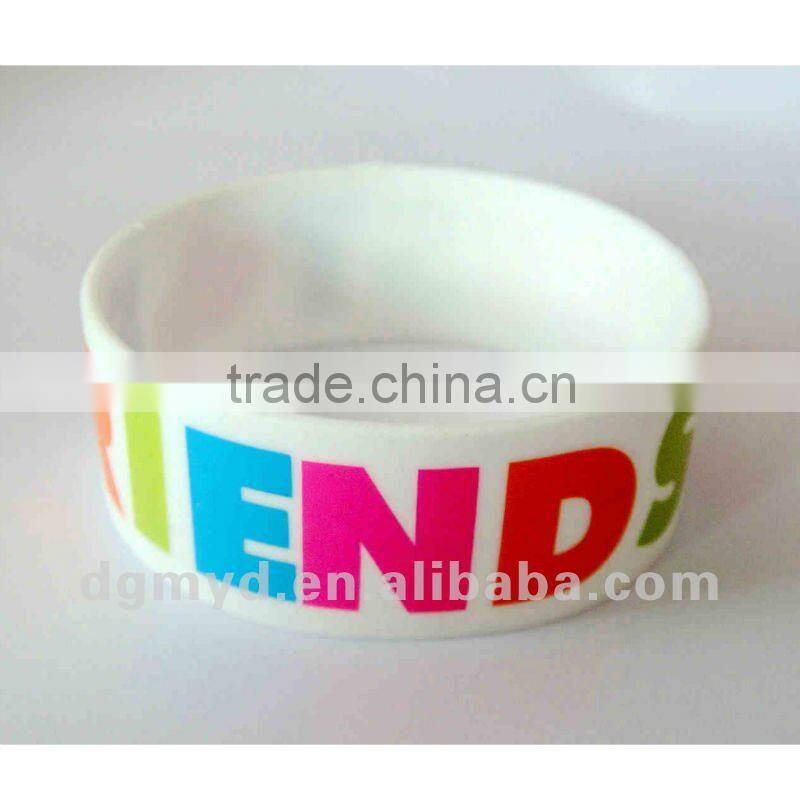 Most Special and Lovely 18 links twist silicone bracelet