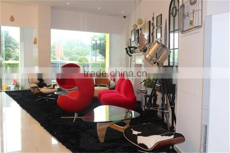 Poul Kjaerholm PK80 daybed hotel room leather couch sofa