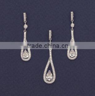 Customize design 925 sterling silver jewelry wholesale, Silver jewelry set with emerald stone