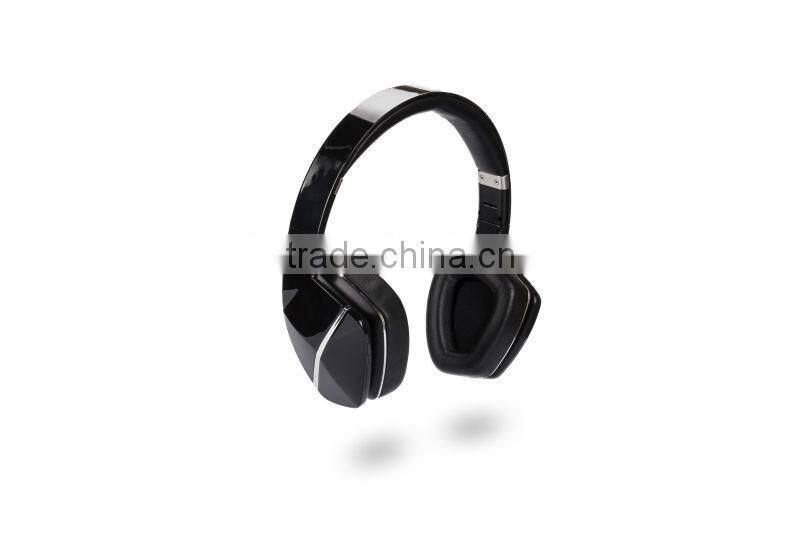 Latest Hot Sale Fashion Style Stereo Sports Bluetooth 4.0 Headset Wireless Headphone for Smart Phone,Computer