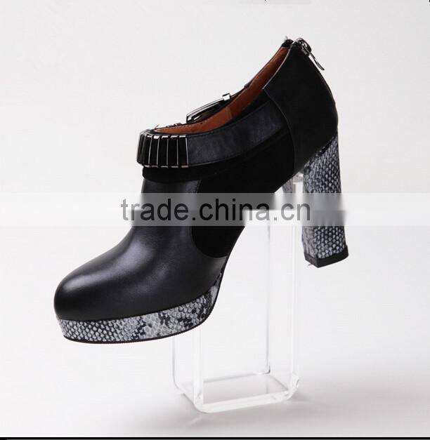 2016 fashion display shoe acrylic stand/holder