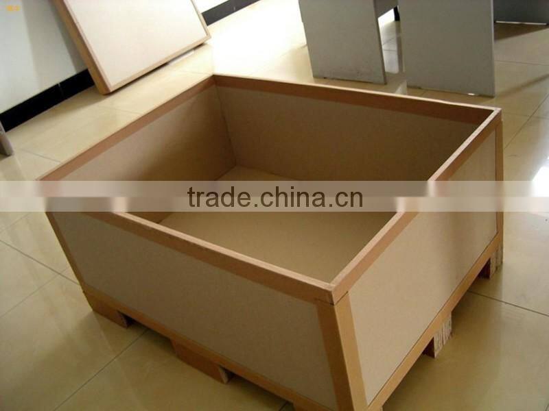Heavy honeycomb composite panel assembled carton