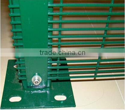 Anping Wanhua--China supplier pvc coated 358 outdoor fence