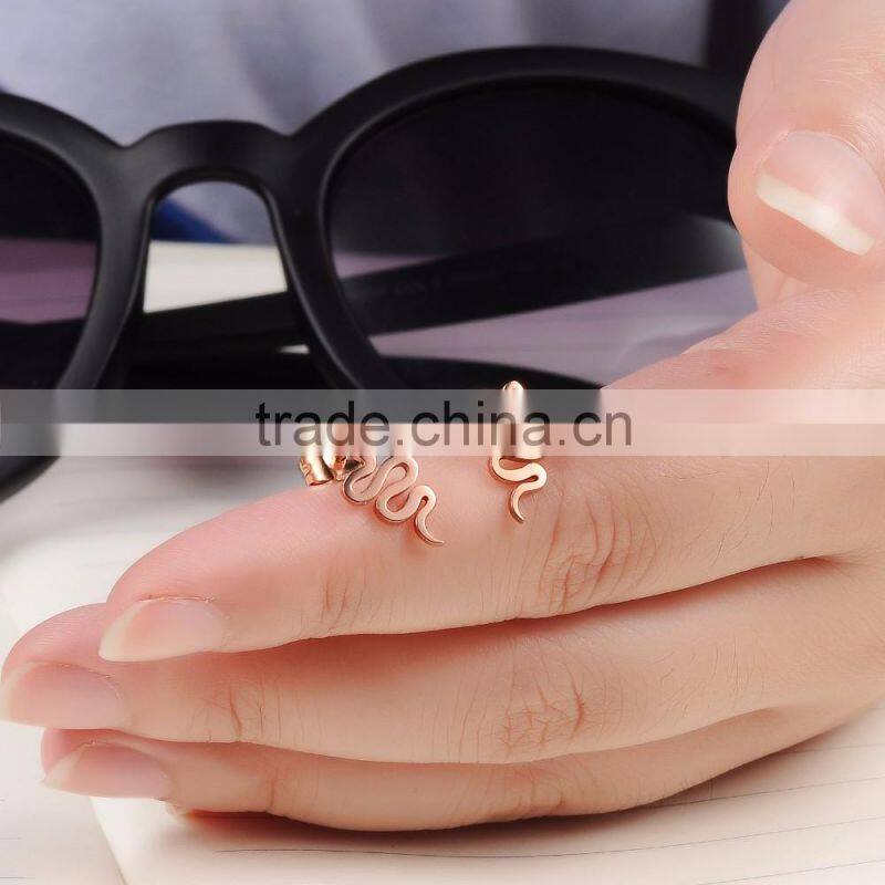 Latest Design Fashion Stainless Steel Snake Animal Stud Earring for Women Girls