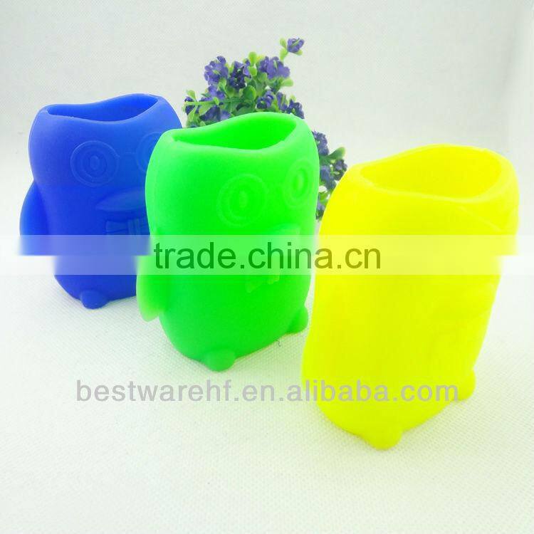 2013 Funny silicone office products,silicone pen case, pen holder