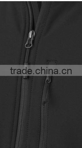 2017 Fashionable Outdoor Clothing Windproof Men Softshell Jacket