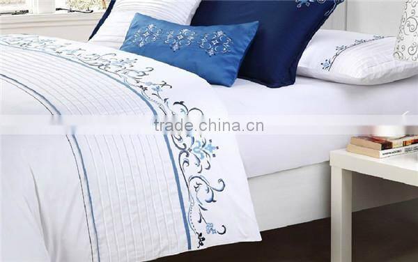 2017 high quality fashion design super soft cloud blanket