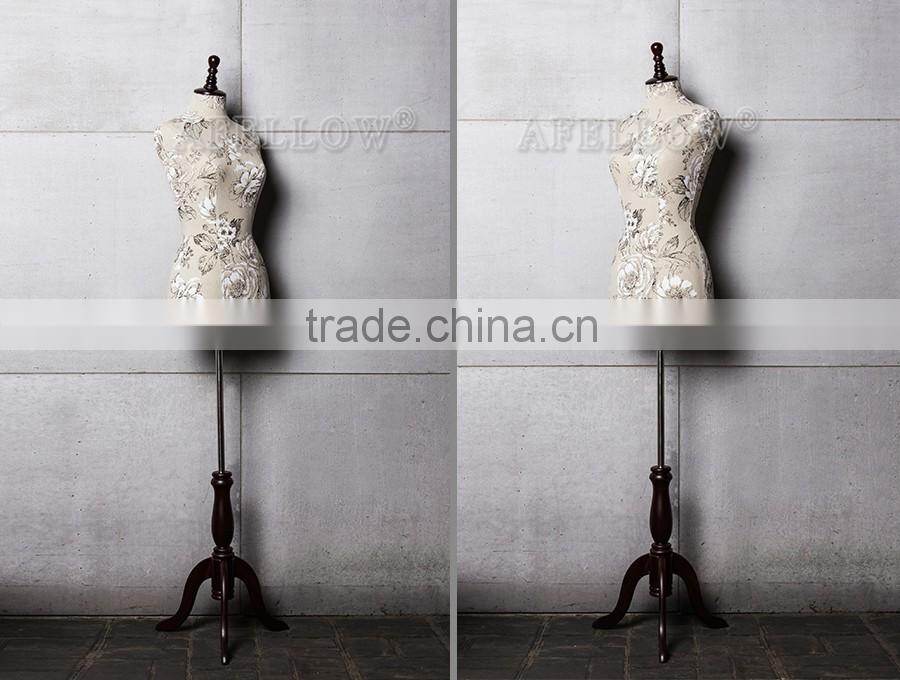 Adjustable Dress Form Mannequins Tailors Dummy Upper Body Female Mannequin for sale M003-BS02