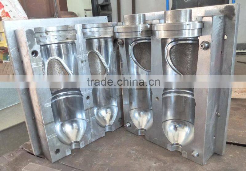 4 cavity semi automatic blowing machine